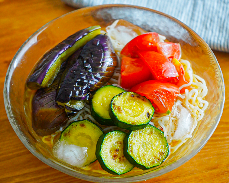 具だくさん！夏野菜そうめん