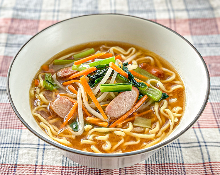 ウインナーと野菜の味噌ラーメン