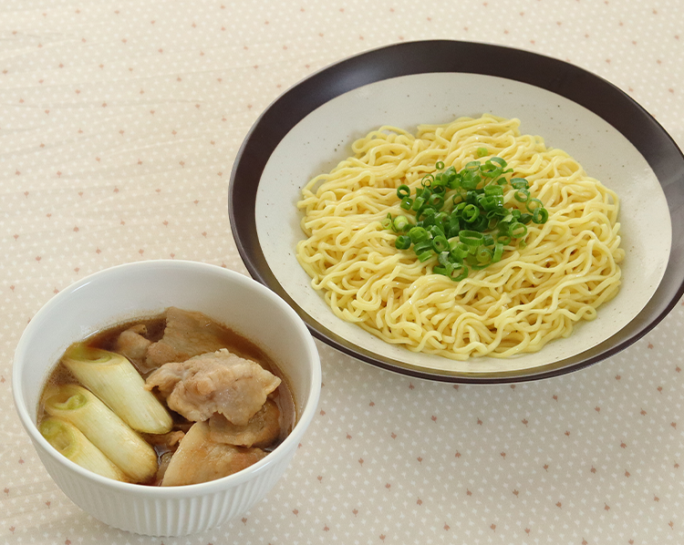 豚ばら肉とねぎの甘辛醤油つけ麺